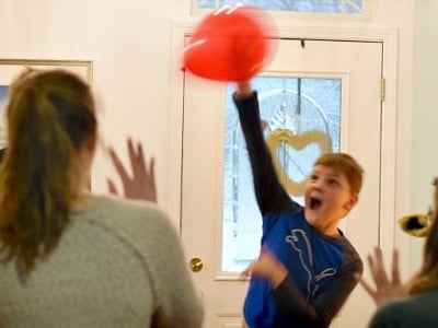 balloon volleyball fun energy-busting wonder noggin