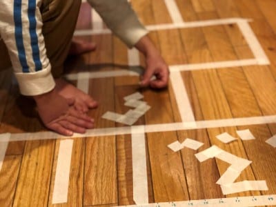indoor hop scotch kids activities wonder noggin